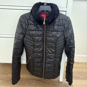 Guess puffer black jscket